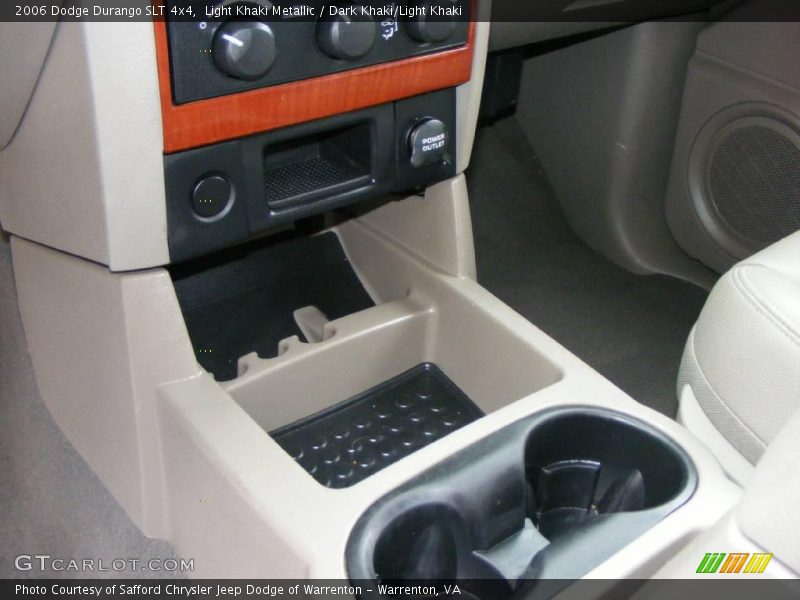 Light Khaki Metallic / Dark Khaki/Light Khaki 2006 Dodge Durango SLT 4x4
