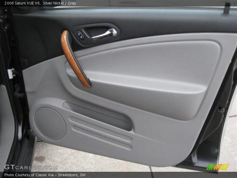 Silver Nickel / Gray 2006 Saturn VUE V6