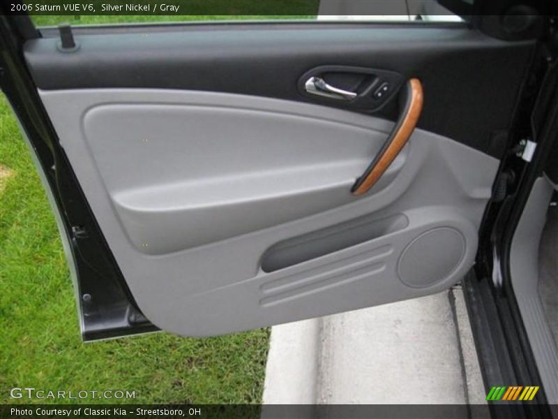 Silver Nickel / Gray 2006 Saturn VUE V6