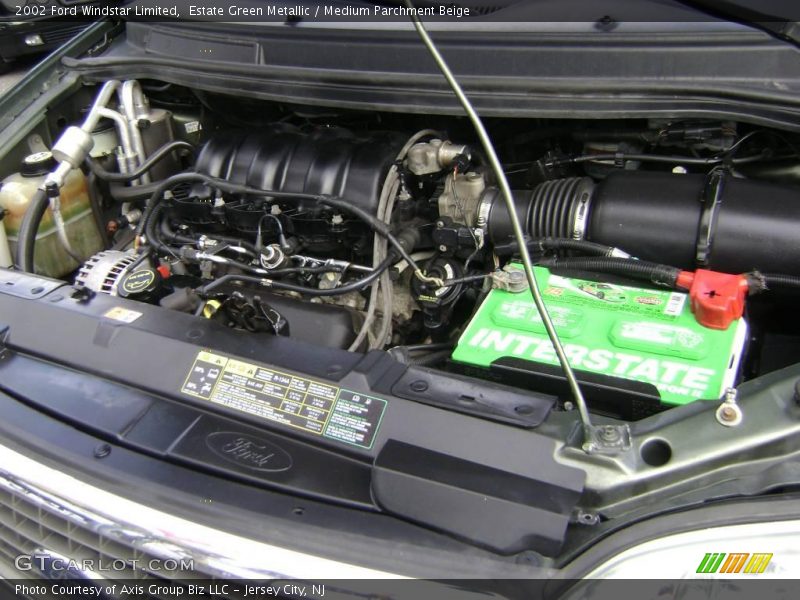 Estate Green Metallic / Medium Parchment Beige 2002 Ford Windstar Limited