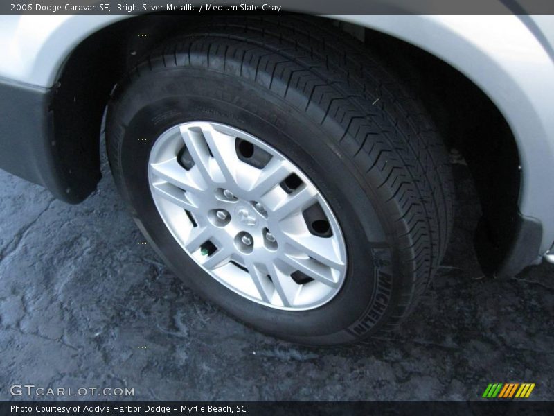 Bright Silver Metallic / Medium Slate Gray 2006 Dodge Caravan SE