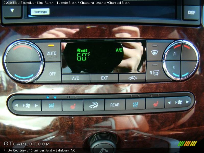 Tuxedo Black / Chaparral Leather/Charcoal Black 2010 Ford Expedition King Ranch