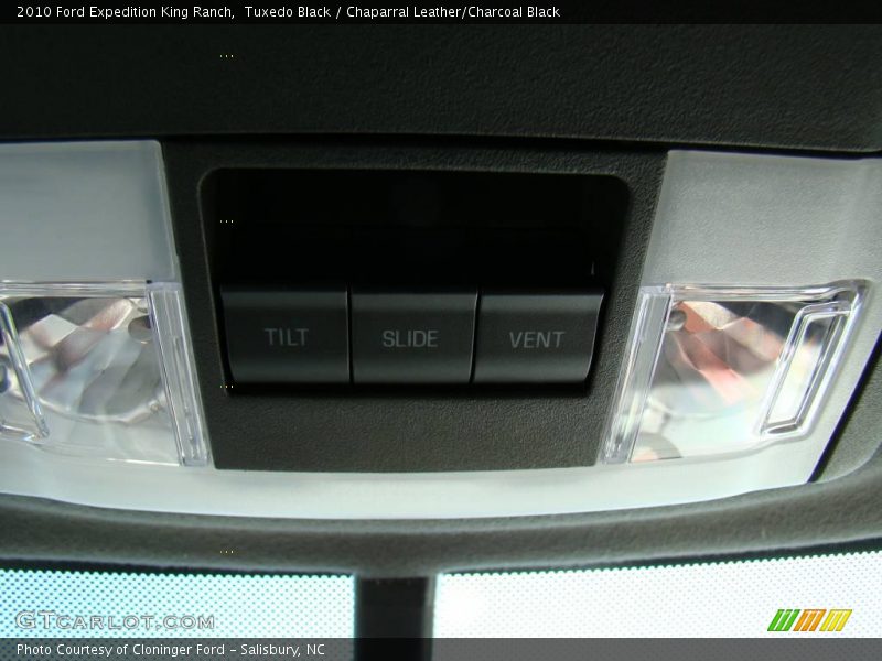 Tuxedo Black / Chaparral Leather/Charcoal Black 2010 Ford Expedition King Ranch