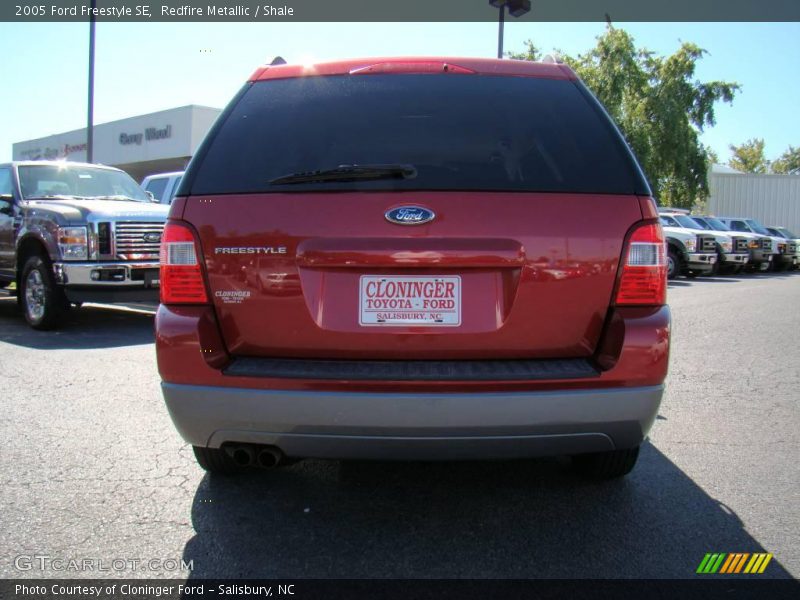 Redfire Metallic / Shale 2005 Ford Freestyle SE