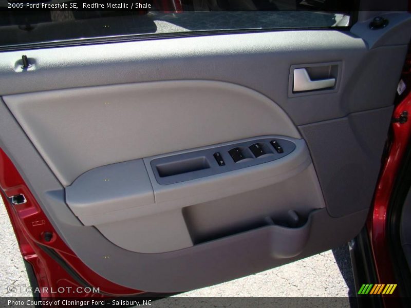Redfire Metallic / Shale 2005 Ford Freestyle SE