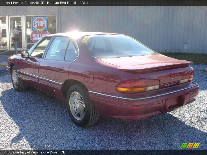 Medium Red Metallic / Red 1994 Pontiac Bonneville SE