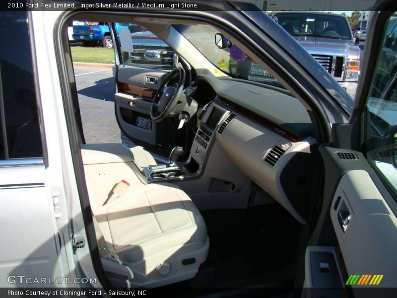 Ingot Silver Metallic / Medium Light Stone 2010 Ford Flex Limited