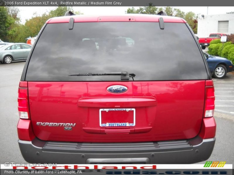 Redfire Metallic / Medium Flint Grey 2006 Ford Expedition XLT 4x4