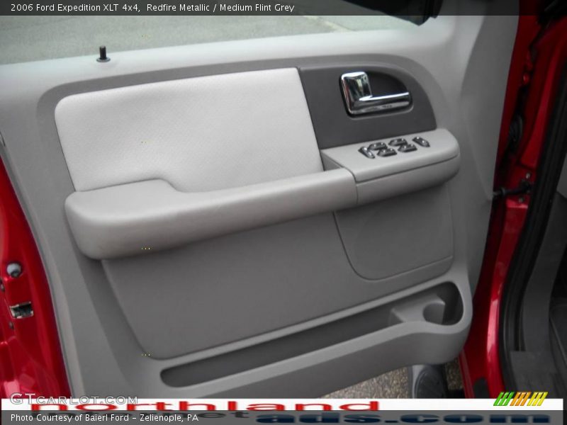 Redfire Metallic / Medium Flint Grey 2006 Ford Expedition XLT 4x4