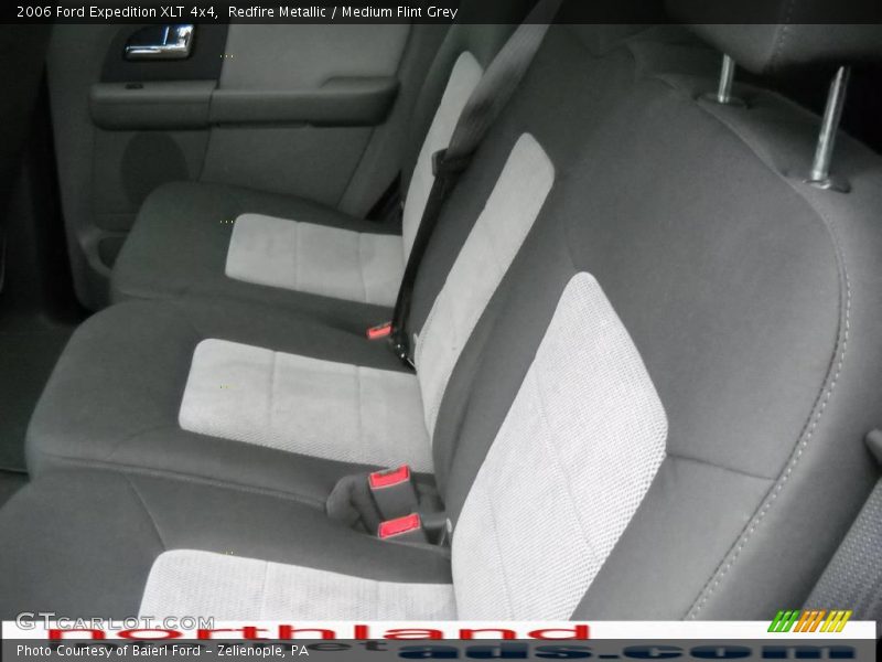Redfire Metallic / Medium Flint Grey 2006 Ford Expedition XLT 4x4