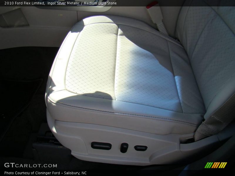 Ingot Silver Metallic / Medium Light Stone 2010 Ford Flex Limited
