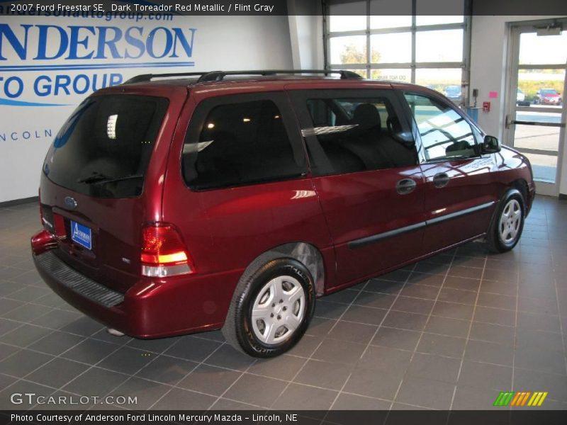 Dark Toreador Red Metallic / Flint Gray 2007 Ford Freestar SE