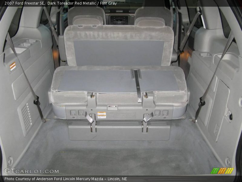 Dark Toreador Red Metallic / Flint Gray 2007 Ford Freestar SE