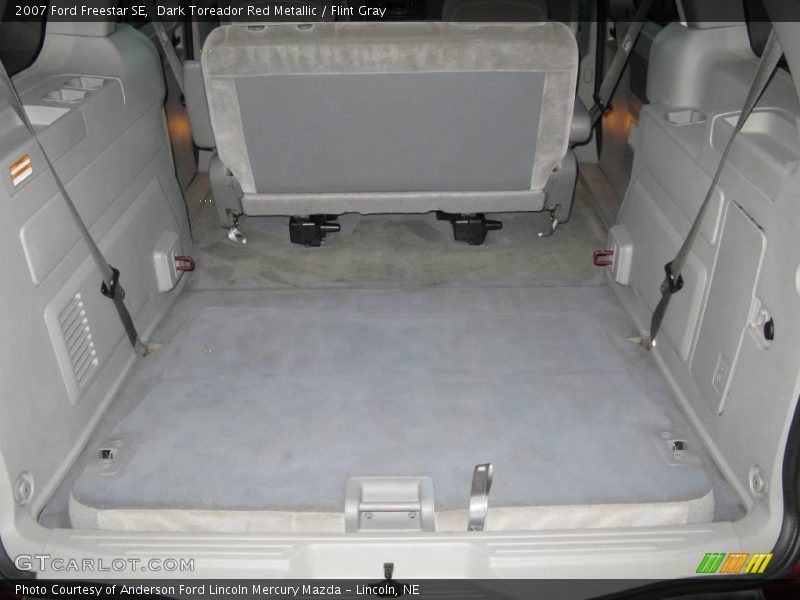 Dark Toreador Red Metallic / Flint Gray 2007 Ford Freestar SE