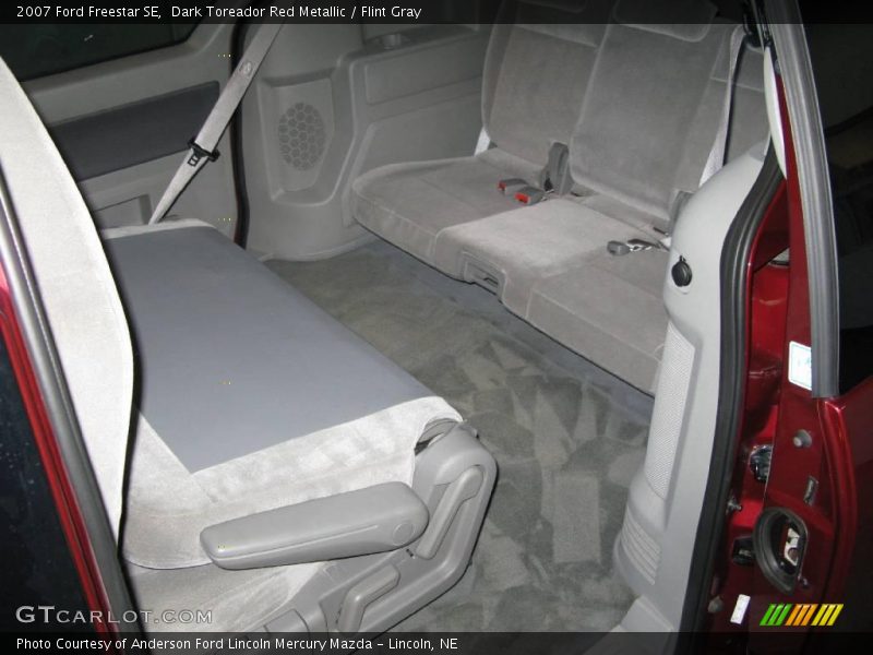 Dark Toreador Red Metallic / Flint Gray 2007 Ford Freestar SE