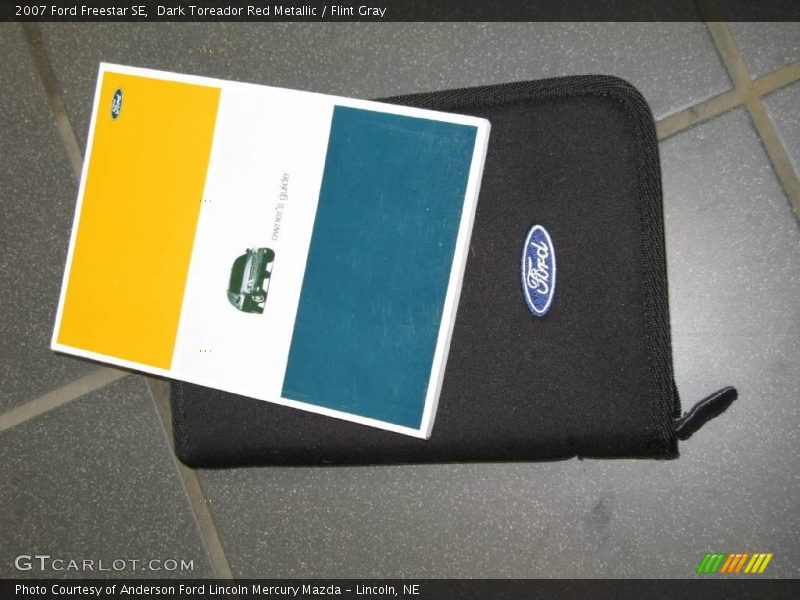Dark Toreador Red Metallic / Flint Gray 2007 Ford Freestar SE