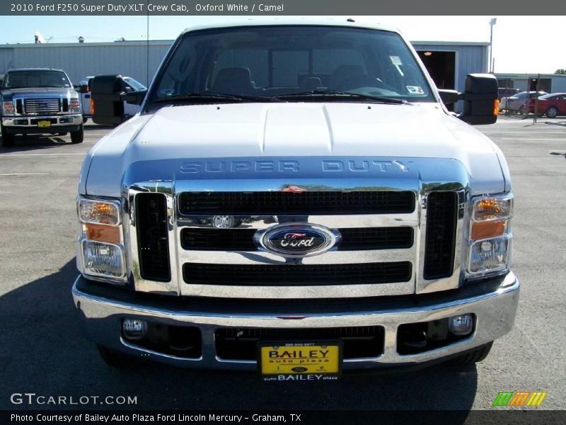 Oxford White / Camel 2010 Ford F250 Super Duty XLT Crew Cab