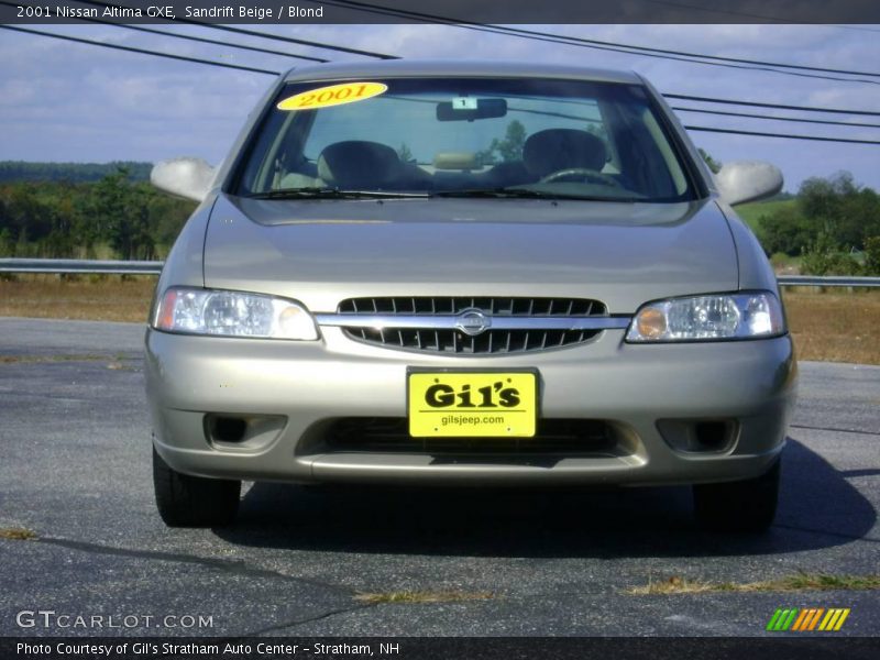 Sandrift Beige / Blond 2001 Nissan Altima GXE