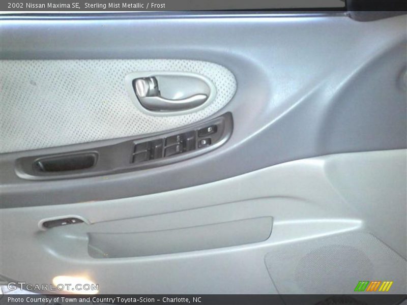 Sterling Mist Metallic / Frost 2002 Nissan Maxima SE