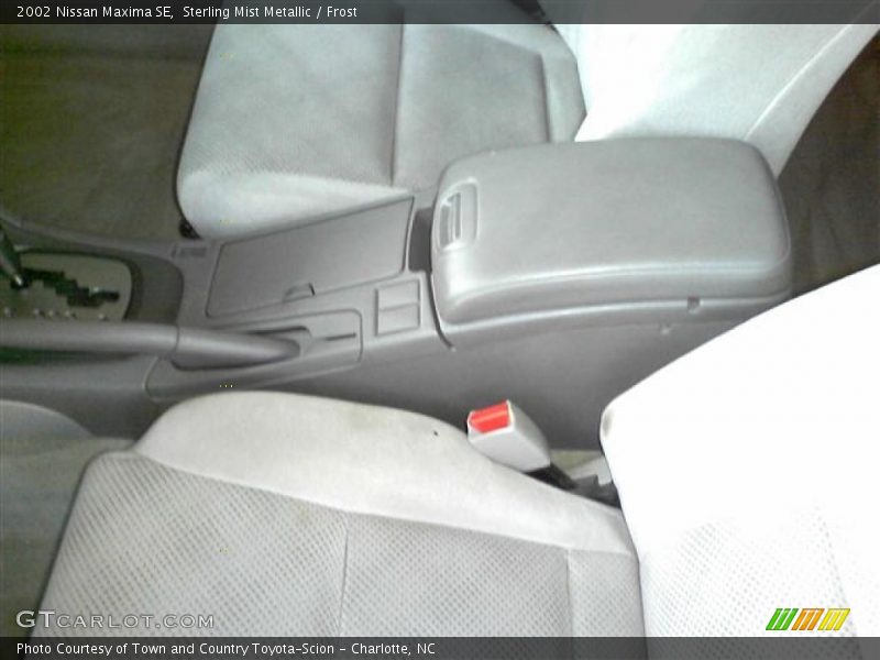 Sterling Mist Metallic / Frost 2002 Nissan Maxima SE