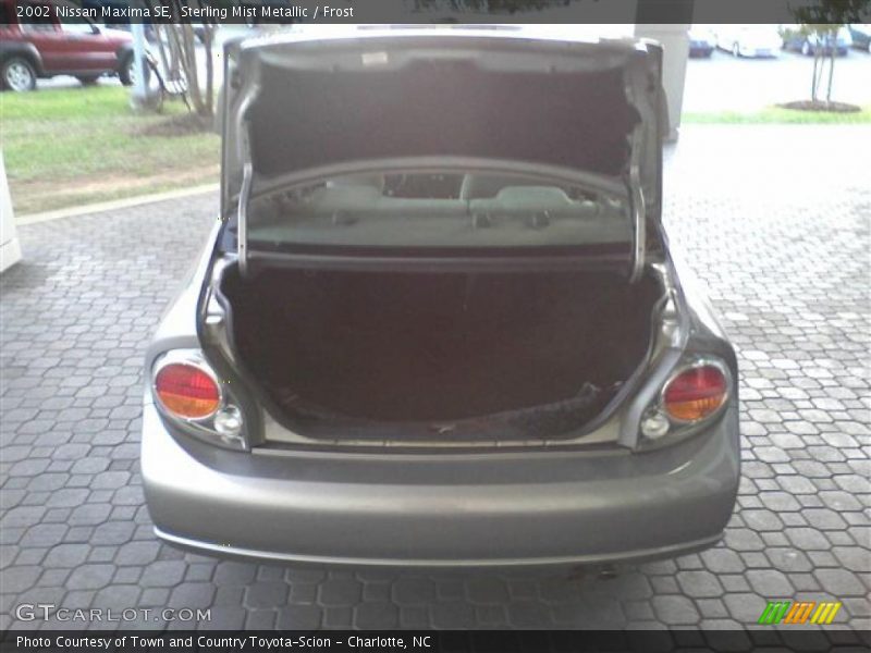 Sterling Mist Metallic / Frost 2002 Nissan Maxima SE