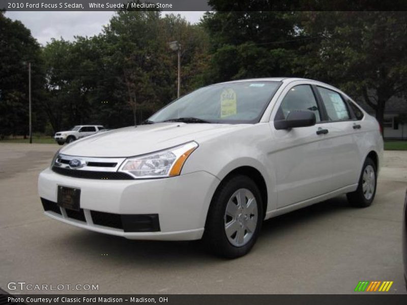 White Suede / Medium Stone 2010 Ford Focus S Sedan