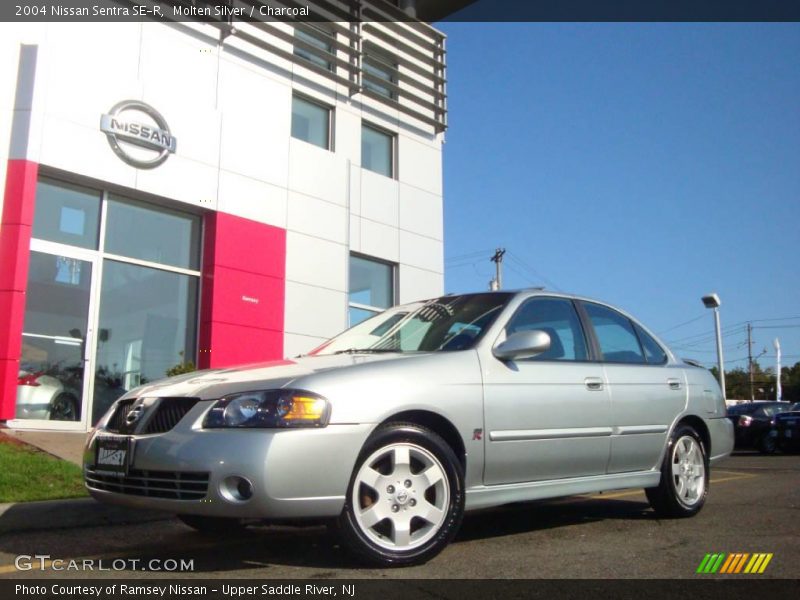 Molten Silver / Charcoal 2004 Nissan Sentra SE-R