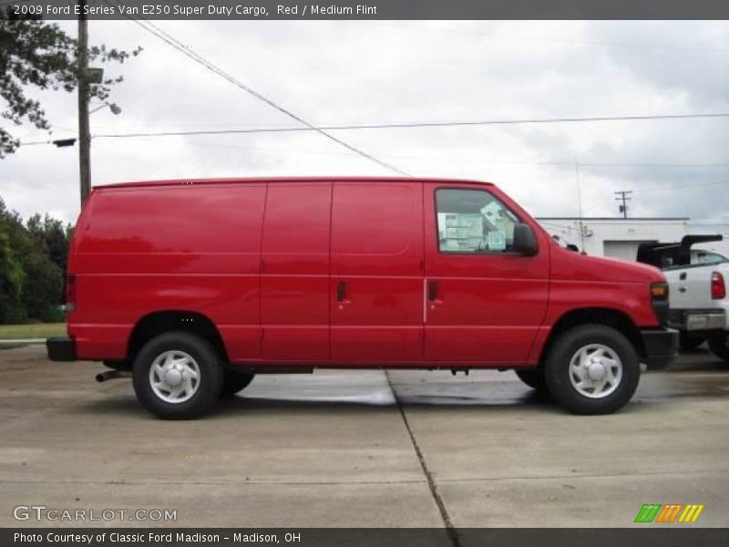 Red / Medium Flint 2009 Ford E Series Van E250 Super Duty Cargo
