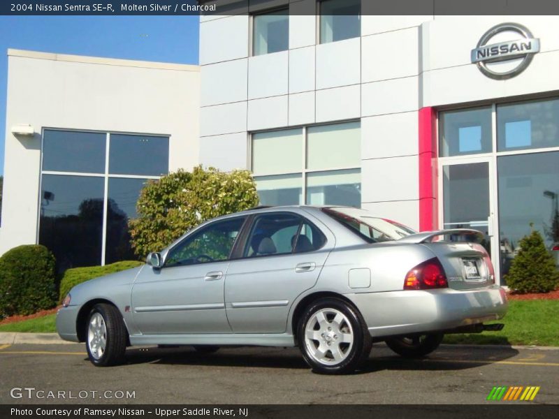 Molten Silver / Charcoal 2004 Nissan Sentra SE-R