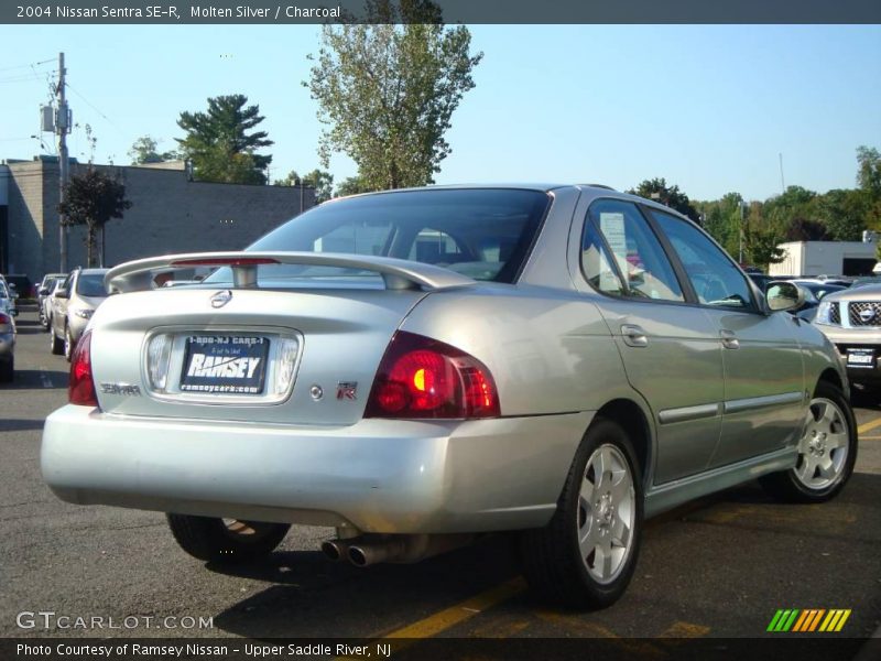 Molten Silver / Charcoal 2004 Nissan Sentra SE-R