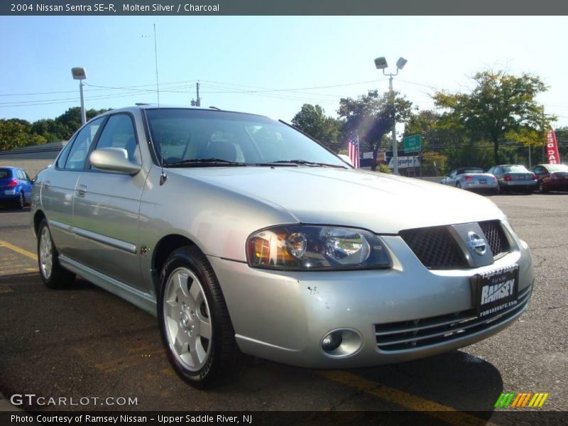 Molten Silver / Charcoal 2004 Nissan Sentra SE-R