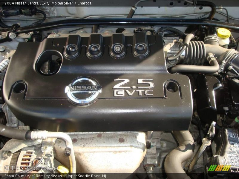 Molten Silver / Charcoal 2004 Nissan Sentra SE-R