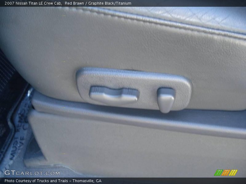 Red Brawn / Graphite Black/Titanium 2007 Nissan Titan LE Crew Cab