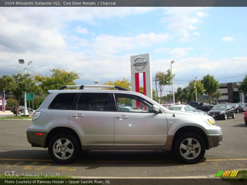Cool Silver Metallic / Charcoal 2004 Mitsubishi Outlander XLS