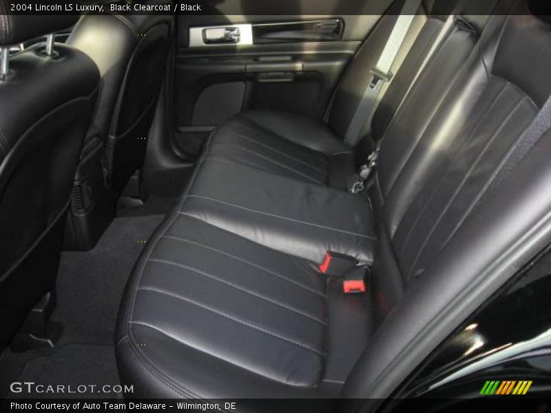 Black Clearcoat / Black 2004 Lincoln LS Luxury