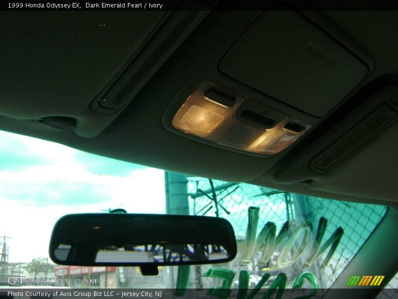 Dark Emerald Pearl / Ivory 1999 Honda Odyssey EX