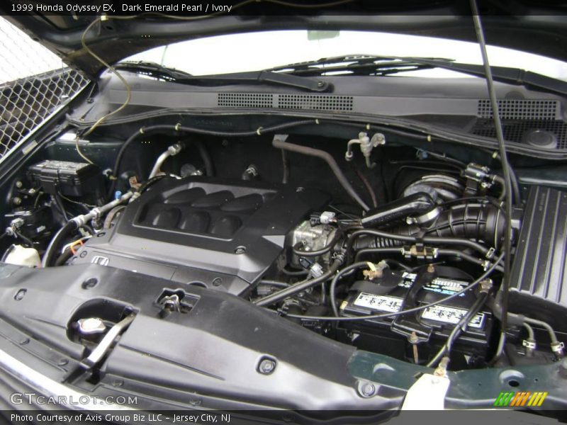 Dark Emerald Pearl / Ivory 1999 Honda Odyssey EX