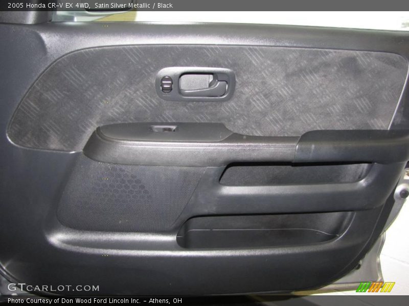 Satin Silver Metallic / Black 2005 Honda CR-V EX 4WD