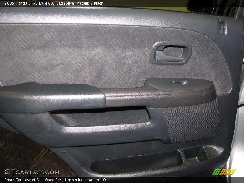 Satin Silver Metallic / Black 2005 Honda CR-V EX 4WD