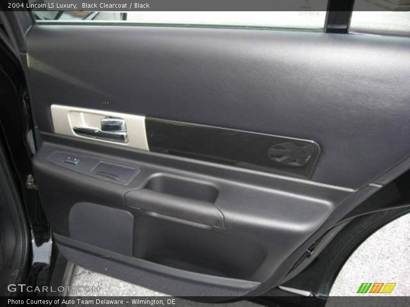 Black Clearcoat / Black 2004 Lincoln LS Luxury