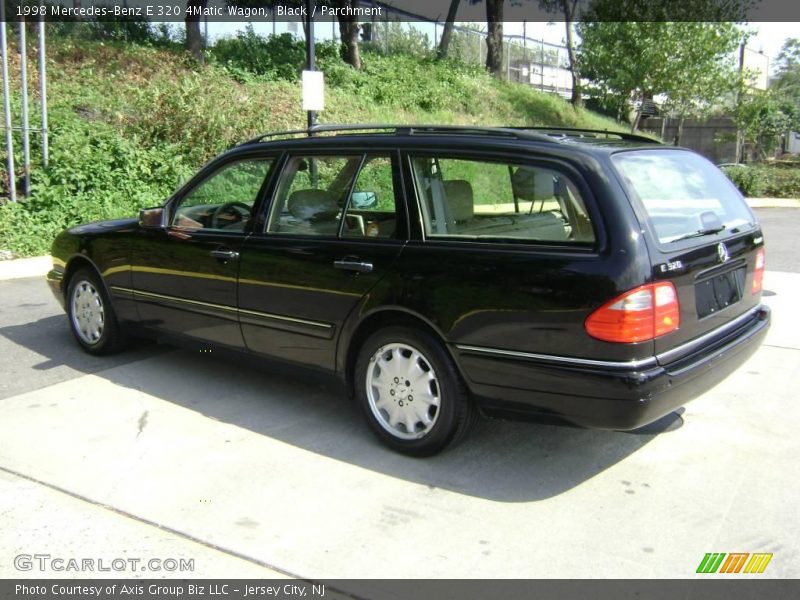 Black / Parchment 1998 Mercedes-Benz E 320 4Matic Wagon