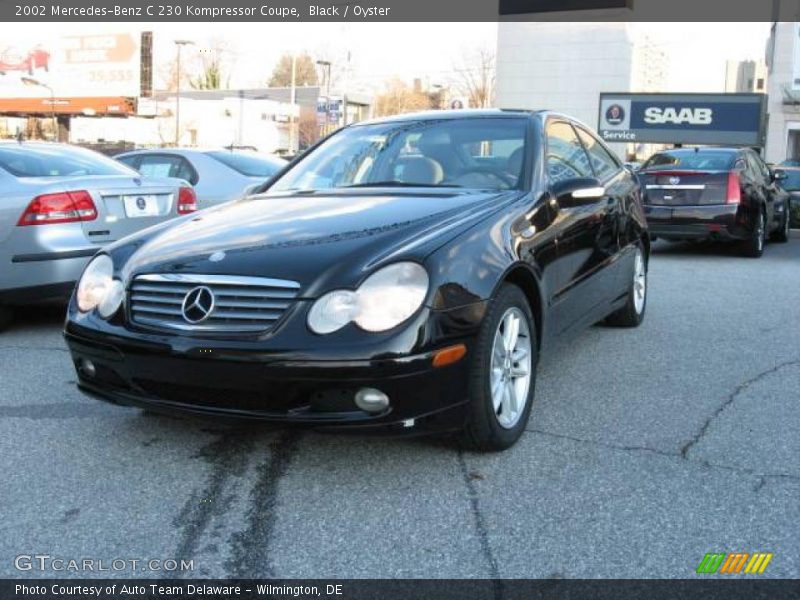 Black / Oyster 2002 Mercedes-Benz C 230 Kompressor Coupe