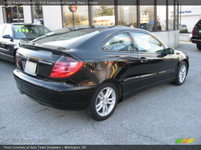 Black / Oyster 2002 Mercedes-Benz C 230 Kompressor Coupe