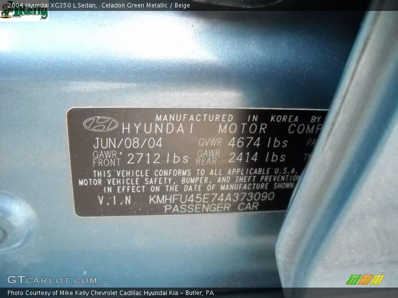 Celadon Green Metallic / Beige 2004 Hyundai XG350 L Sedan