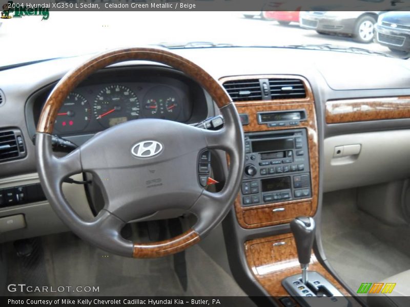 Celadon Green Metallic / Beige 2004 Hyundai XG350 L Sedan