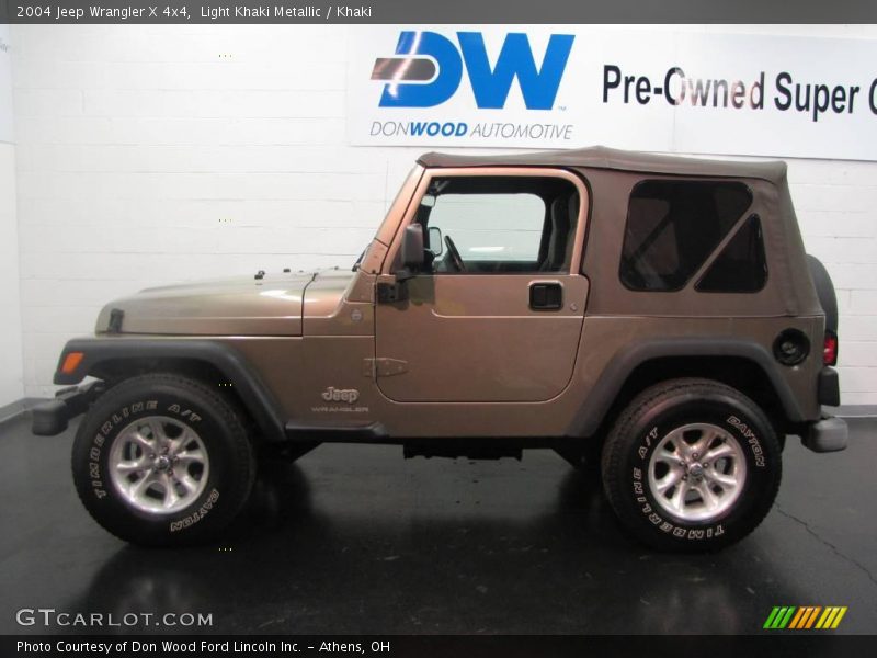 Light Khaki Metallic / Khaki 2004 Jeep Wrangler X 4x4