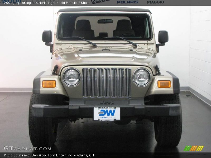 Light Khaki Metallic / Khaki 2004 Jeep Wrangler X 4x4