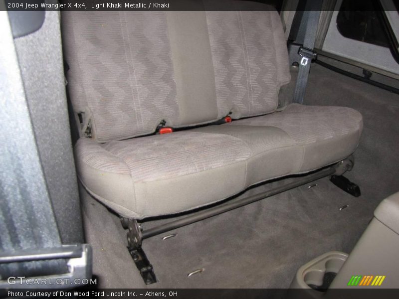 Light Khaki Metallic / Khaki 2004 Jeep Wrangler X 4x4
