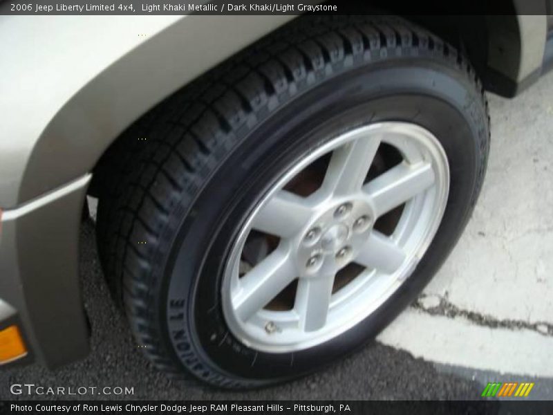 Light Khaki Metallic / Dark Khaki/Light Graystone 2006 Jeep Liberty Limited 4x4