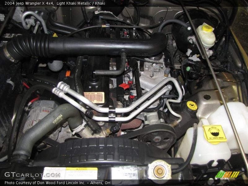 Light Khaki Metallic / Khaki 2004 Jeep Wrangler X 4x4